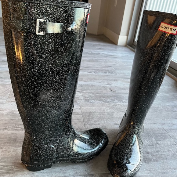 Hunter Women’s Original Starcloud Tall boot in Black glitter multi! ❤️❤️❤️⭐️ - Picture 3 of 6